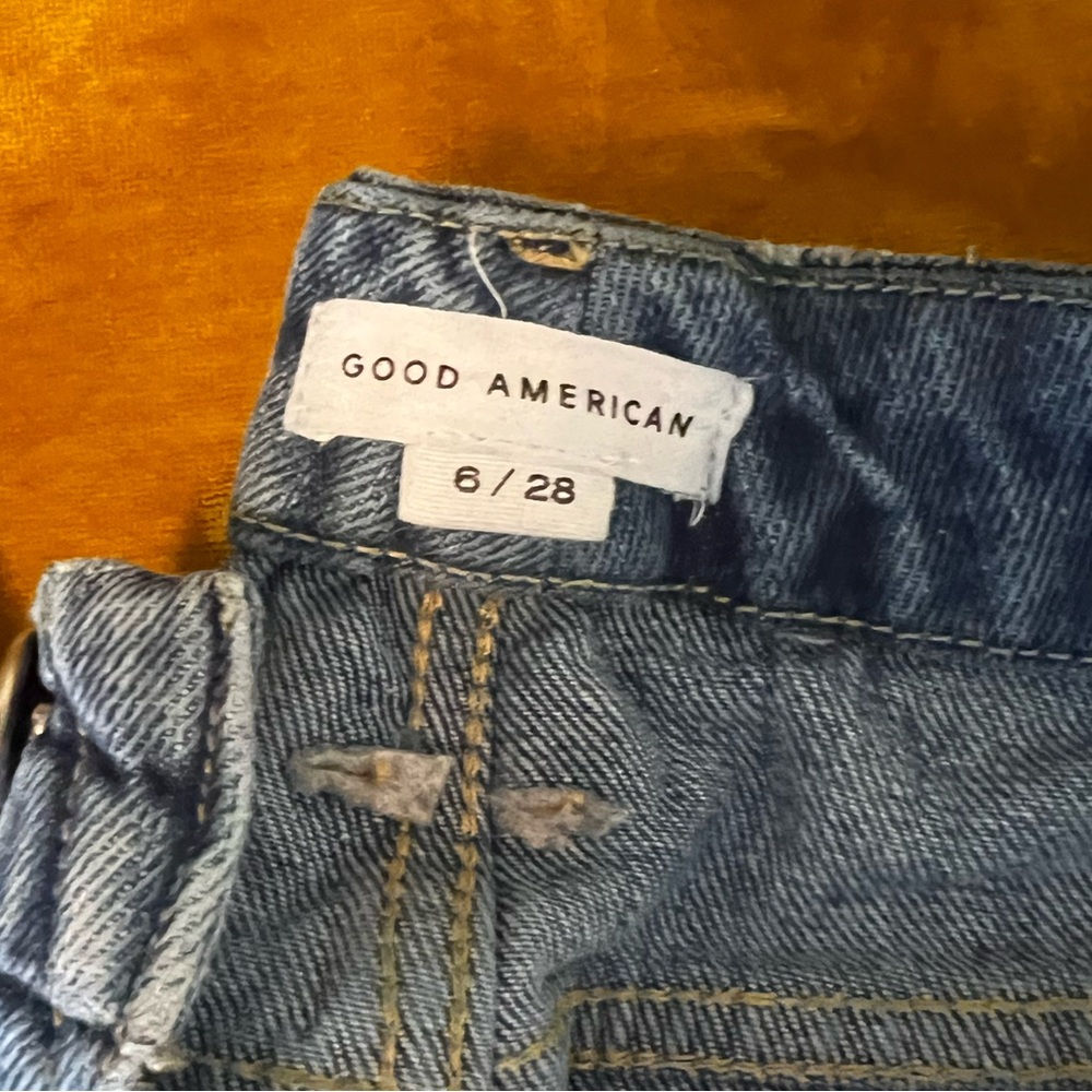 Good American High Rise Jeans - Picture 2 of 4